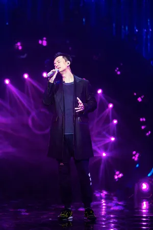 李泉《歌手2018》舞台高清图片_4