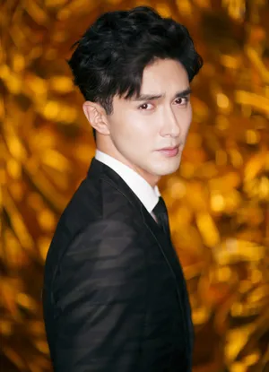 高伟光黑色西装绅士范帅气红毯写真图片_3