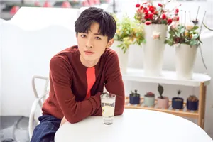 张逸杰图片