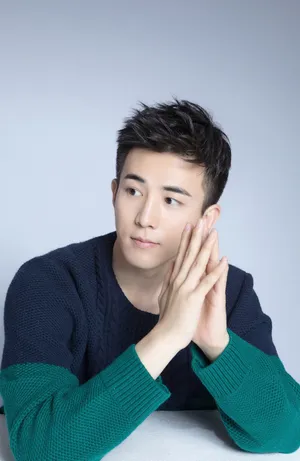 李川清爽帅气时尚写真高清图片_1