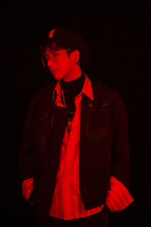 应昊茗帅气潮男时尚穿搭写真图片
