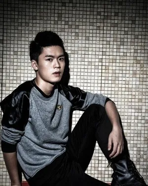 快乐男声华晨宇欧豪白举纲全新精美写真照图片_2