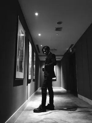 檀健次西装帅气写真图片_2