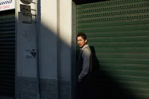 张博儒雅绅士街拍图片_1