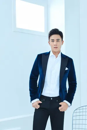 杜淳西装时尚杂志写真帅气高清图片_2
