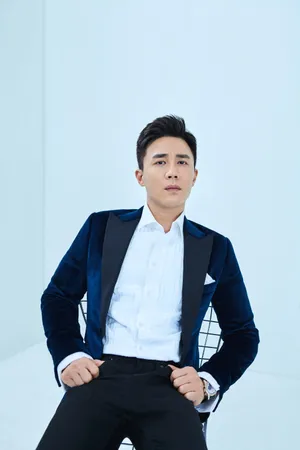 杜淳西装时尚杂志写真帅气高清图片_5