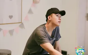 黄景瑜《放开我北鼻》高清图片_2