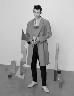 黄景瑜《男人装》简约型男写真图片_2