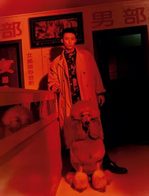 黄景瑜时尚杂志封面帅气写真图片_3