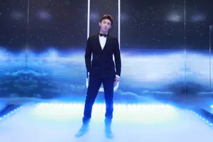 黄景瑜西装帅气高清图片_3