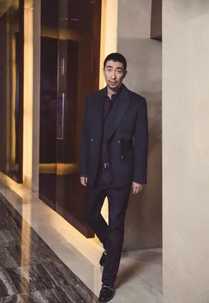 王千源硬汉时尚气质大片高清图片_5