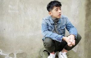 梁靖康帅气生活照图片