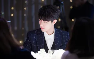 X玖少年团肖战图片_5
