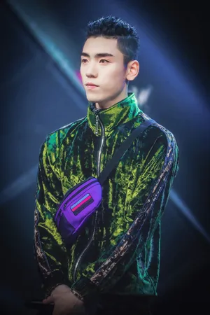 王子异图片壁纸_3