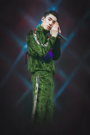 王子异图片壁纸_9