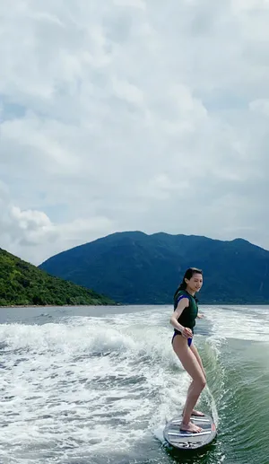 周秀娜旅拍照图片_2