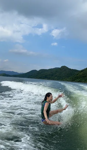 周秀娜旅拍照图片_4