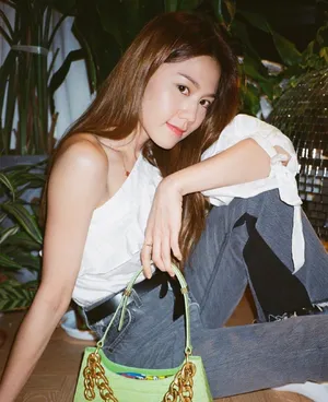 周秀娜甜美生活照图片