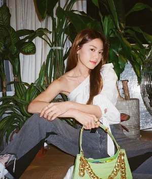 周秀娜甜美生活照图片