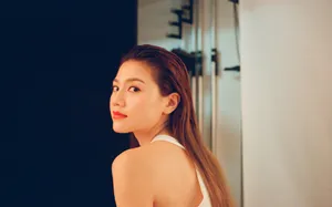 周秀娜超飒姐姐装性感图片_3