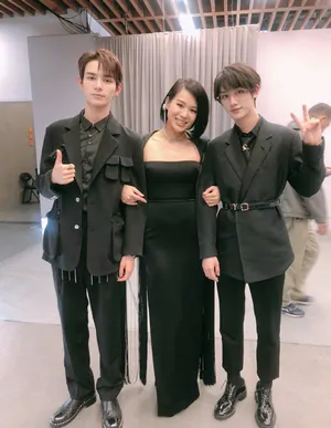 胡杏儿丁程鑫何昶希王楚然俊男美女养眼合影图片_3