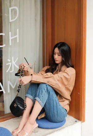 文咏珊初冬温婉知性写真图片_2