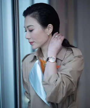 张可颐温婉知性写真图片