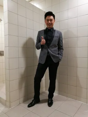 曹永廉西服帅气写真图片