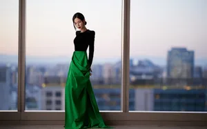 李若彤性感开叉裙写真图片
