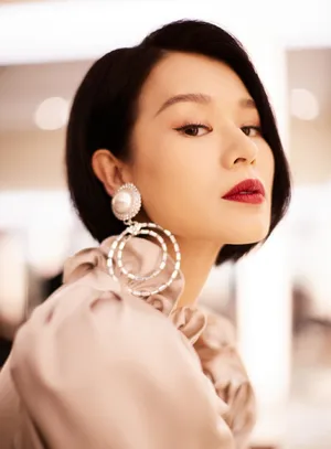 胡杏儿短发性感靓丽写真图片_3