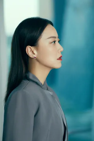 霍汶希新浪时尚风格大赏性感图片写真_3
