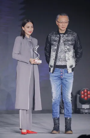 霍汶希新浪时尚风格大赏性感图片写真_8