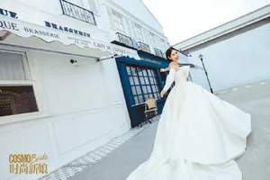 性感美女朱茵妩媚婚纱照写真_4