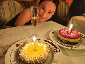 窦骁表白感谢何超莲恩爱甜蜜美照图片