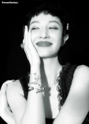 郑希怡性感百变时尚写真大片_9