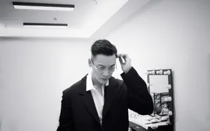 陈伟霆最新微博照片_2