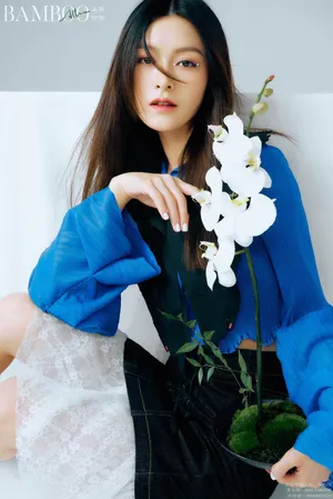 文咏珊时尚妩媚写真图片_3