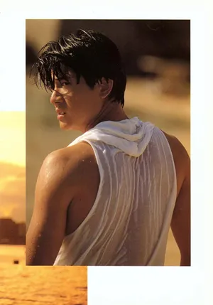 郭富城1992年《偷偷看着你》写真集图片_7