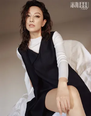 郑希怡湿发造型性感写真图片_10