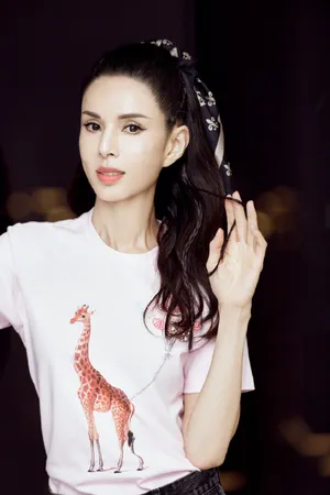 李若彤少女感造型写真图片
