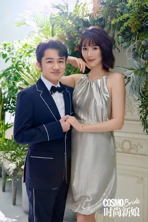 王祖蓝携孕妻拍恩爱写真大片图片