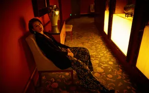 胡杏儿短发优雅魅力写真图片