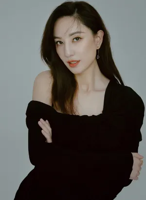 郑希怡时尚魅力写真图片_6