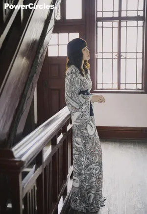 佘诗曼优雅质感写真图片_8