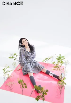 蔡卓妍优雅性感写真图片_11