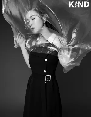 佘诗曼随性洒脱写真图片_3