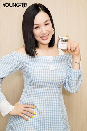 钟丽缇优雅气质写真图片第1张