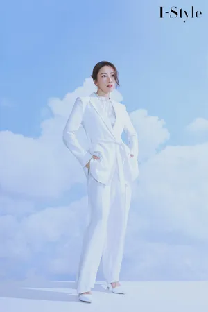 李施嬅甜美优雅写真图片_2