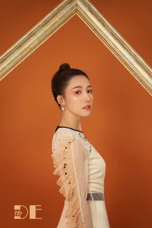 李施嬅时尚灵动写真图片_5