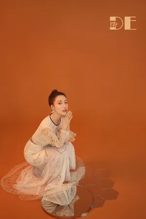李施嬅时尚灵动写真图片_6